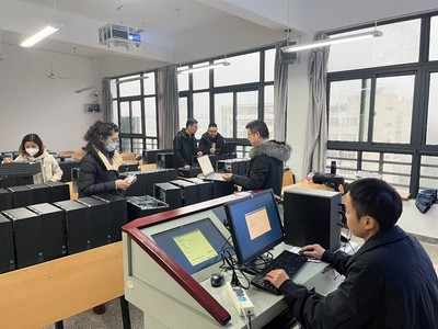 新年新氣象 后勤保障落實(shí)處，信息系統(tǒng)用心服務(wù)迎開學(xué)